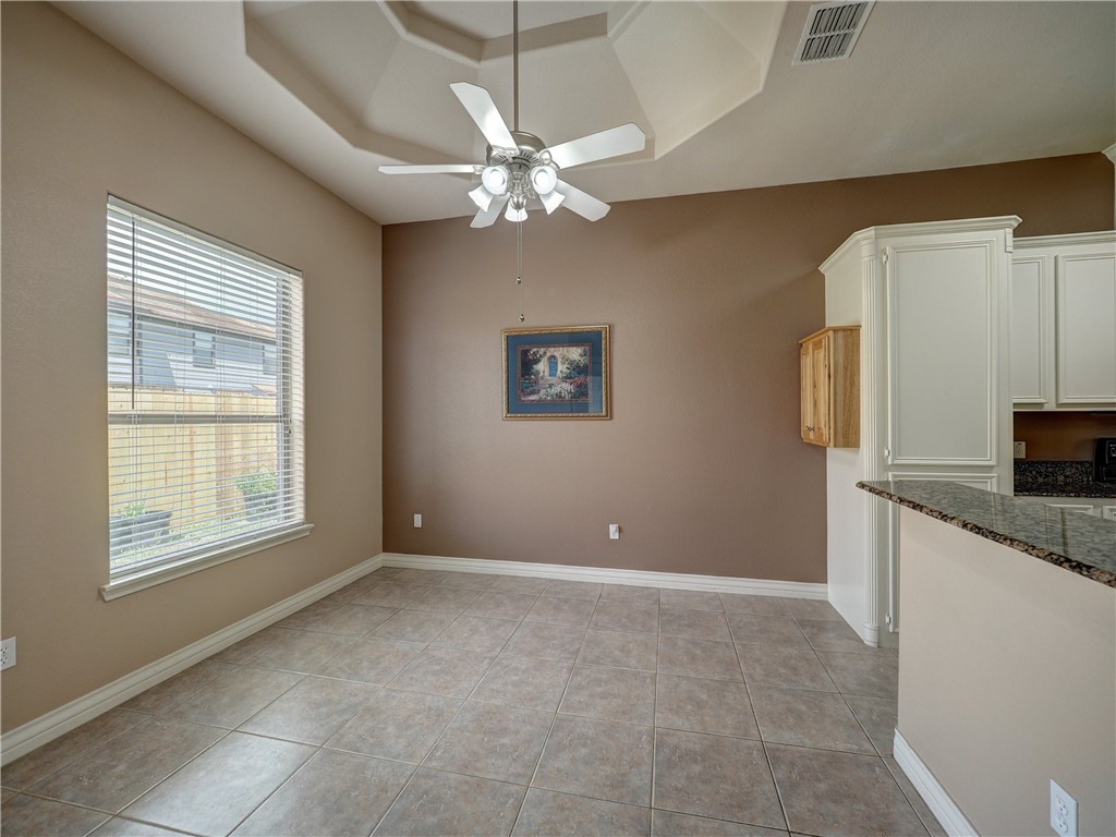 6825 King George Place Corpus Christi TX 78414