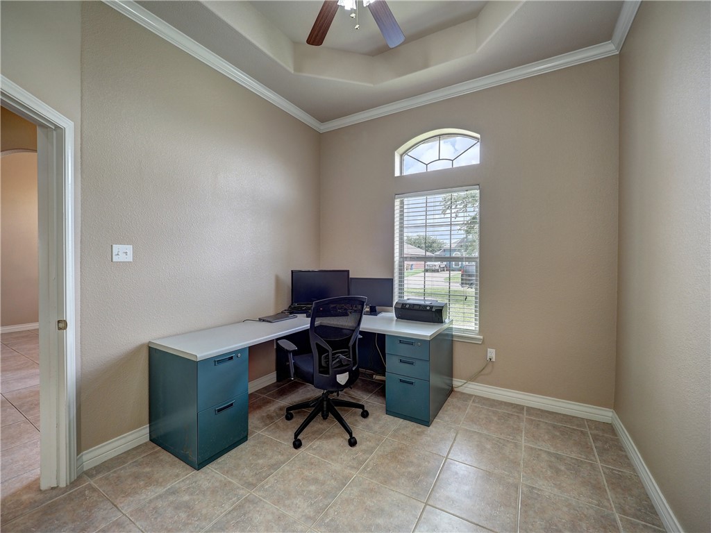 6825 King George Place Corpus Christi TX 78414