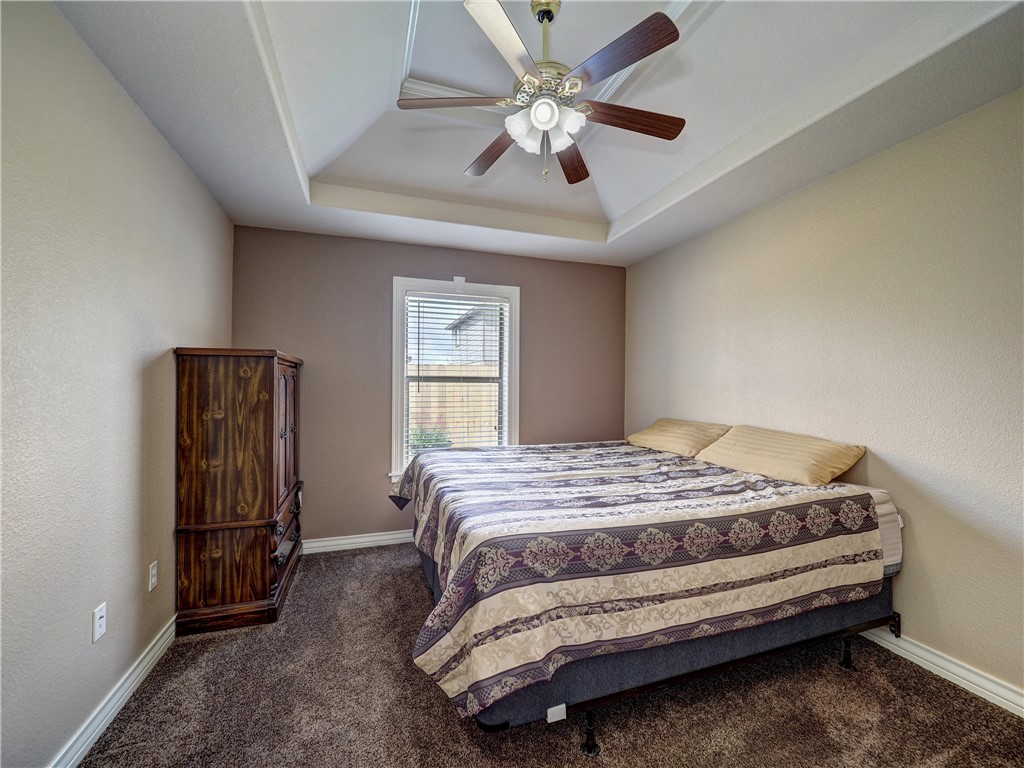6825 King George Place Corpus Christi TX 78414