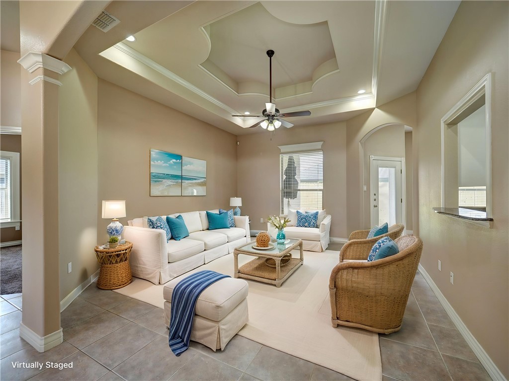6825 King George Place Corpus Christi TX 78414