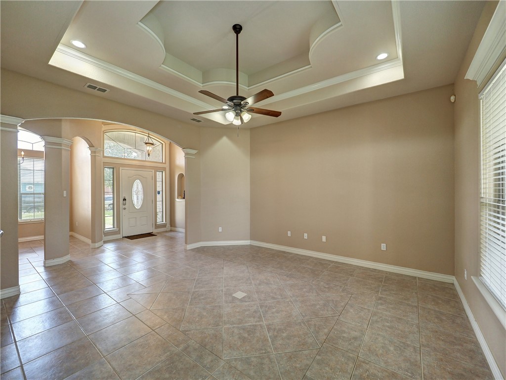 6825 King George Place Corpus Christi TX 78414
