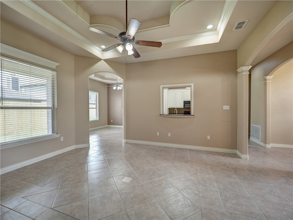 6825 King George Place Corpus Christi TX 78414