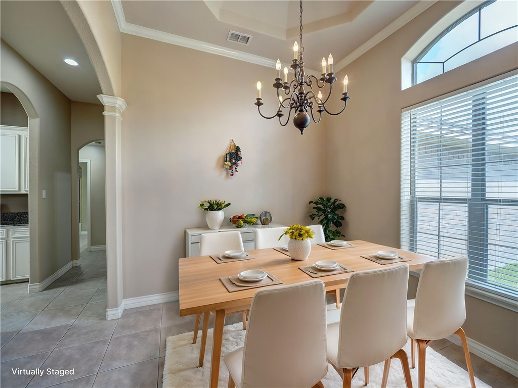 6825 King George Place Corpus Christi TX 78414