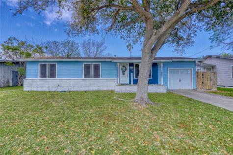 1521 Casa Grande Drive Corpus Christi TX 78411