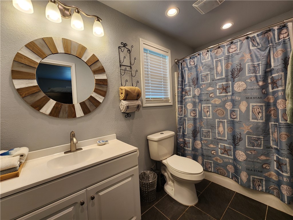 424 W Avenue E Street 1 Port Aransas TX 78373