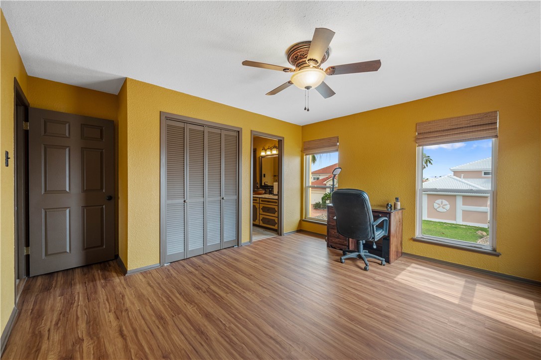 13729 Cayo Cantiles Street Corpus Christi TX 78418