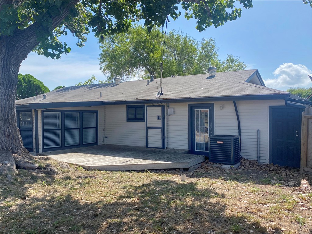 3318 Charlotte Drive Corpus Christi TX 78418