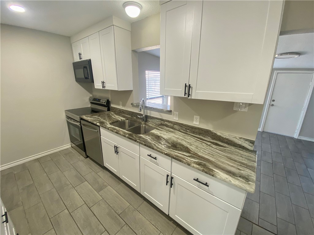 3318 Charlotte Drive Corpus Christi TX 78418