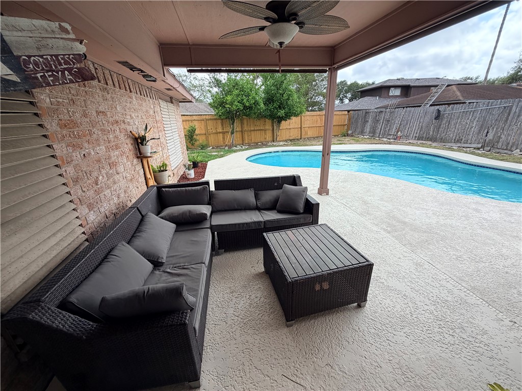 4617 Weiskopf Corpus Christi TX 78413