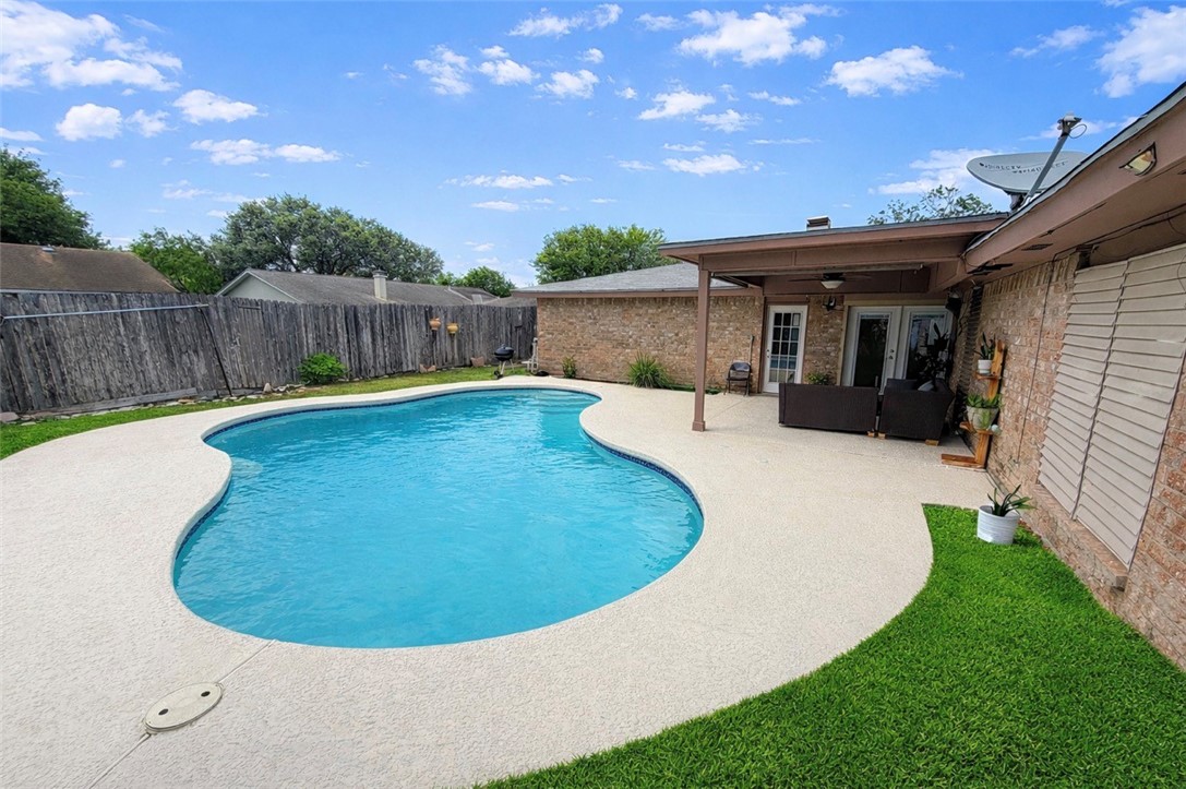 4617 Weiskopf Corpus Christi TX 78413