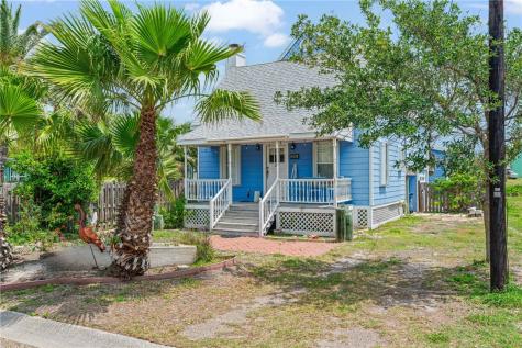 404 Mercer Street Port Aransas TX 78373
