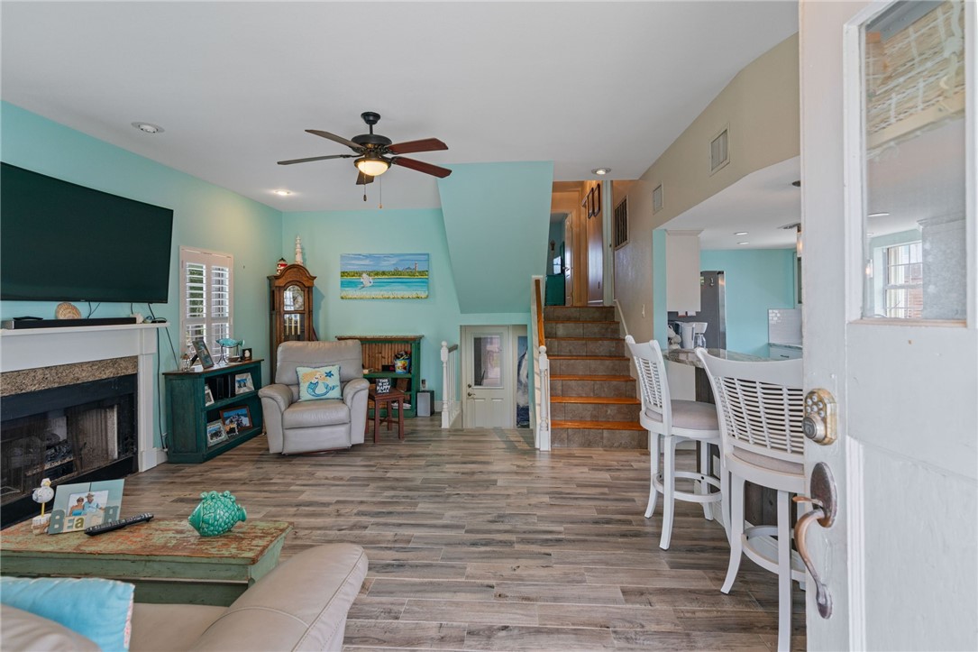 404 Mercer Street Port Aransas TX 78373