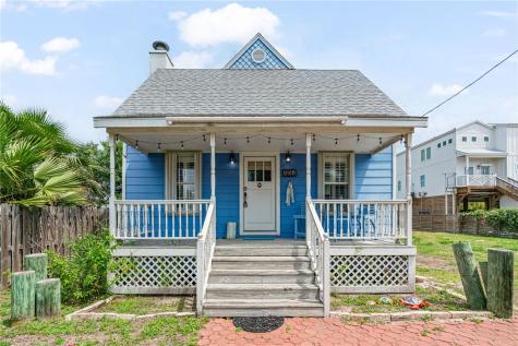 404 Mercer Street Port Aransas TX 78373