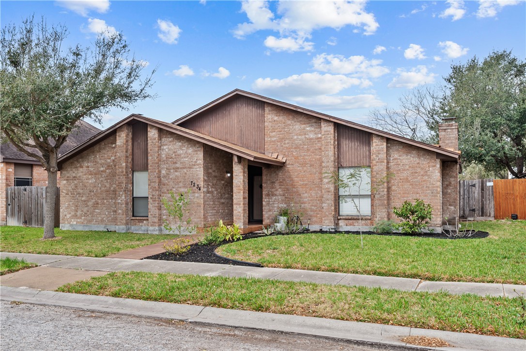 7234 Diamond Ridge Drive Corpus Christi TX 78413
