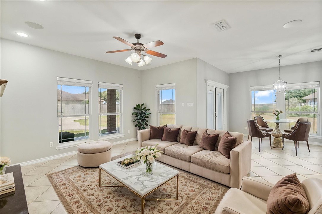 4525 Barnard Drive Corpus Christi TX 78413