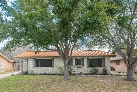 830 Crestview Drive Corpus Christi TX 78412