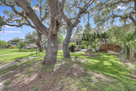 332 N Houston Street Aransas Pass TX 78336