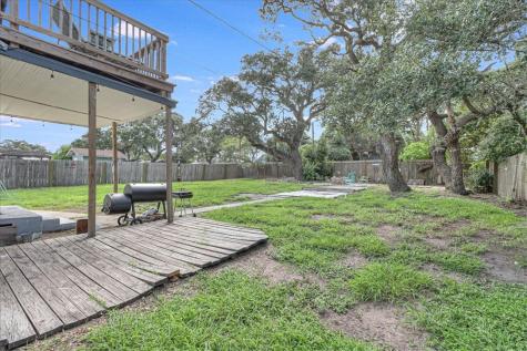 332 N Houston Street Aransas Pass TX 78336