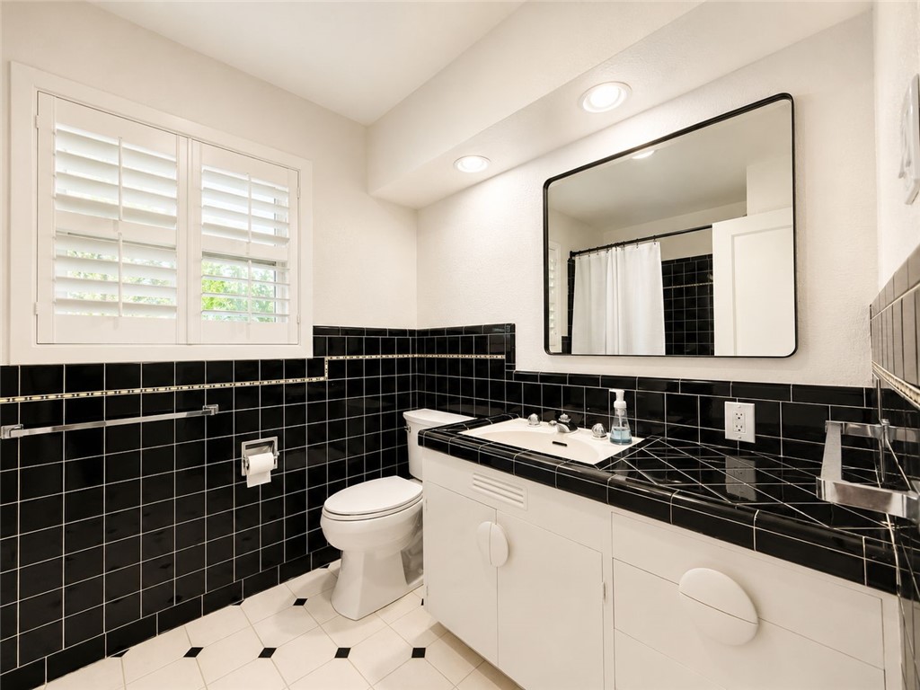 301 Bermuda Place Corpus Christi TX 78411