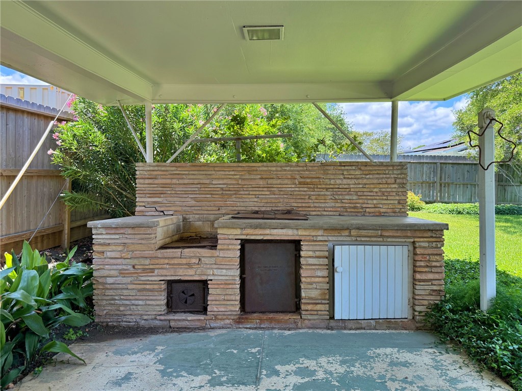 301 Bermuda Place Corpus Christi TX 78411