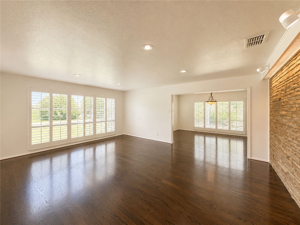 301 Bermuda Place Corpus Christi TX 78411