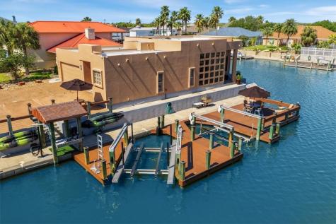 112 Sailfish Court Aransas Pass TX 78336