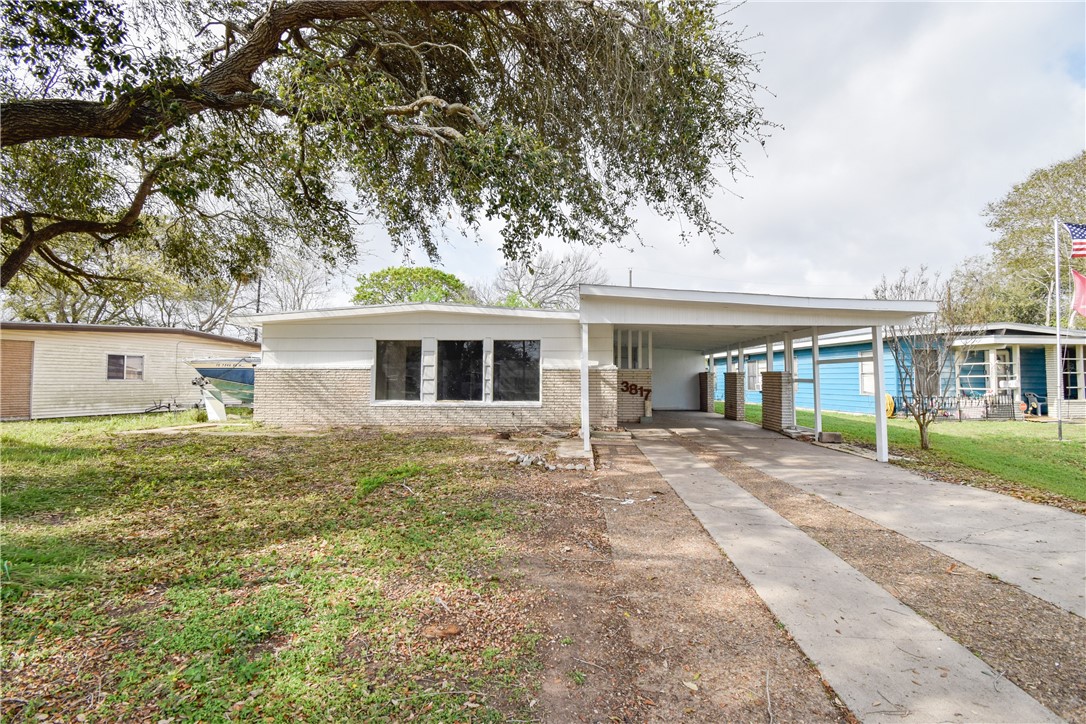 3817 Lamont Street Corpus Christi TX 78415