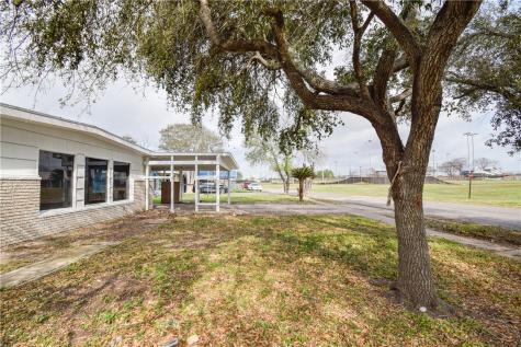 3817 Lamont Street Corpus Christi TX 78415