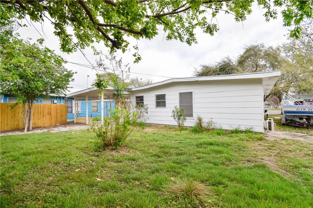 3817 Lamont Street Corpus Christi TX 78415
