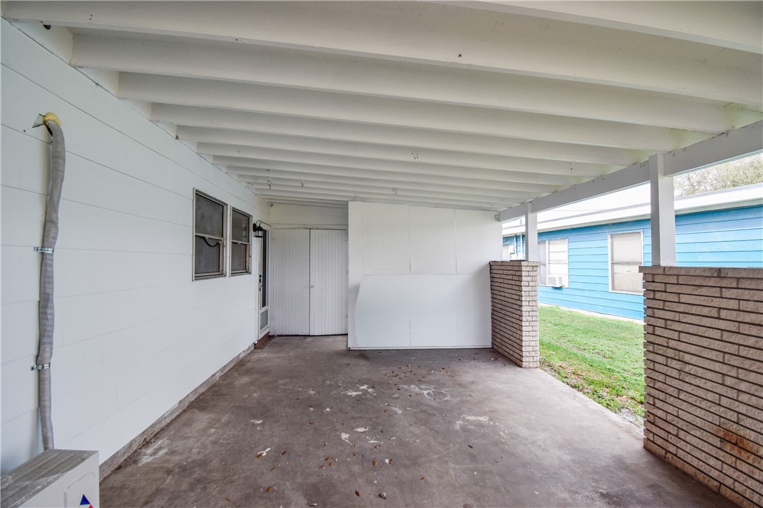 3817 Lamont Street Corpus Christi TX 78415