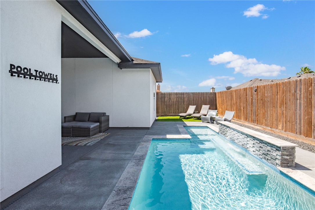 14845 Quarterdeck Drive Corpus Christi TX 78418