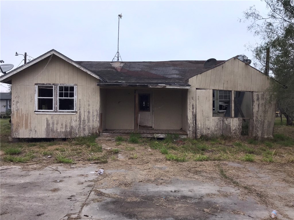 4404 Cessna Street Robstown TX 78380