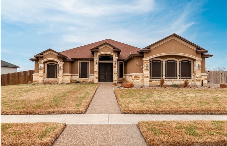2013 Magnolia Falls Drive Corpus Christi TX 78415