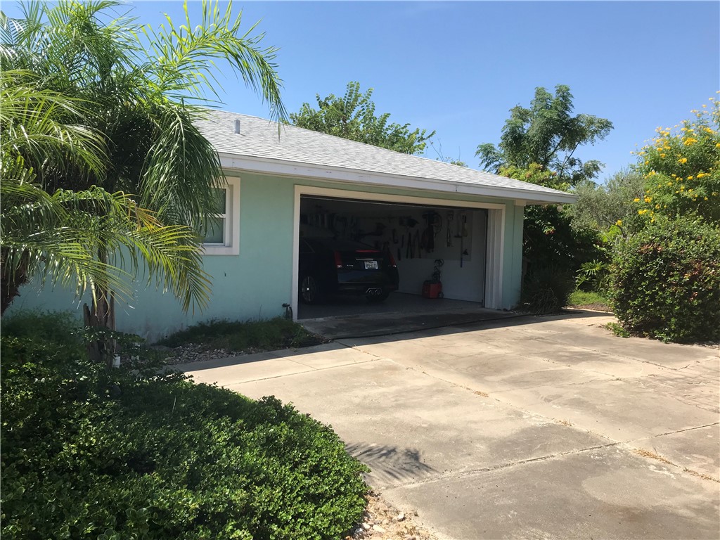 3241 Azores Drive Corpus Christi TX 78418