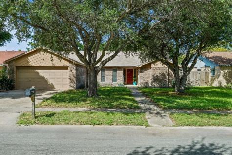 1809 Live Oak Drive Portland TX 78374