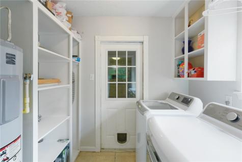1809 Live Oak Drive Portland TX 78374
