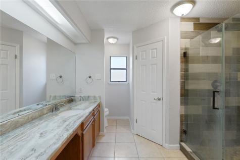 1809 Live Oak Drive Portland TX 78374