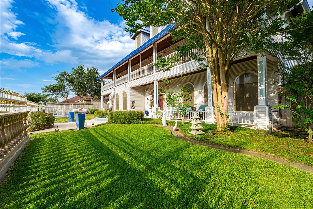 121 Glenmore Street Corpus Christi TX 78412