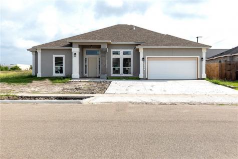 14214 Leos Court Robstown TX 78380