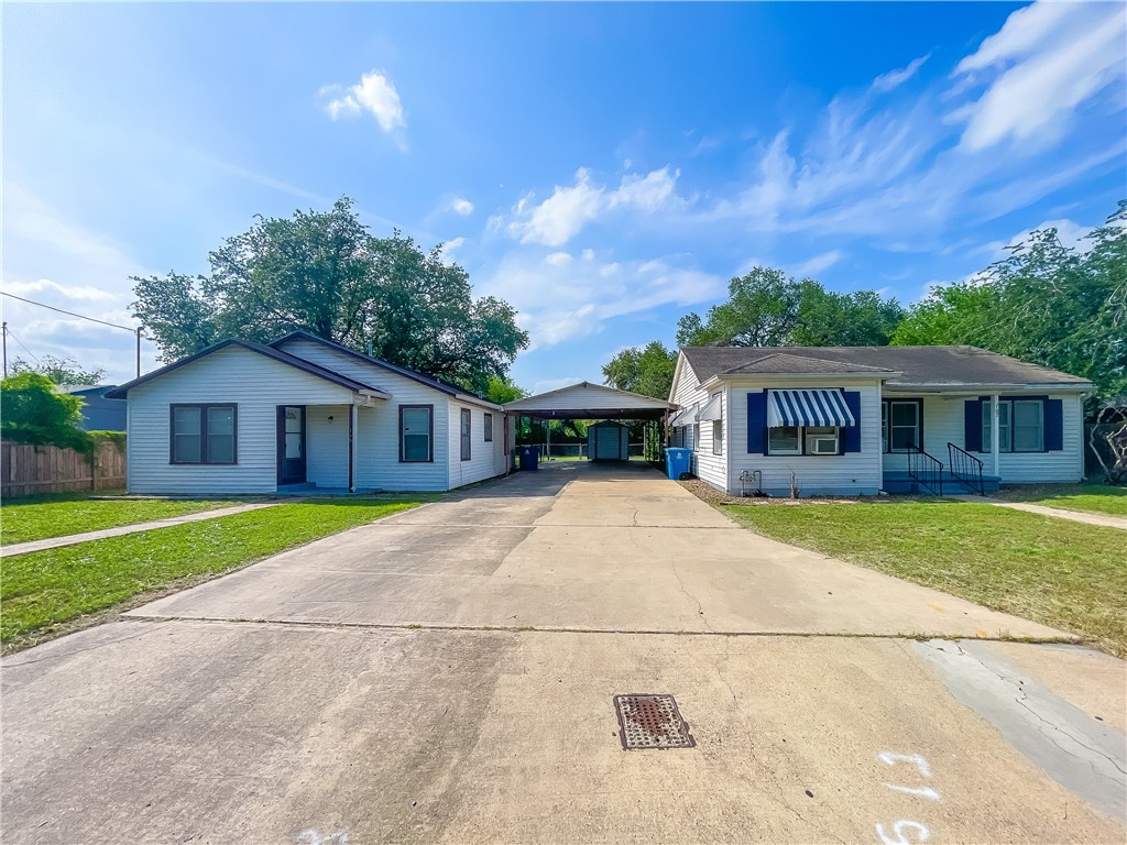 707 E Fannin Street Beeville TX 78102