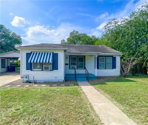 707 E Fannin Street Beeville TX 78102
