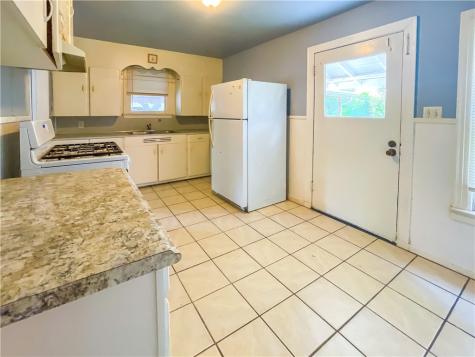 707 E Fannin Street Beeville TX 78102