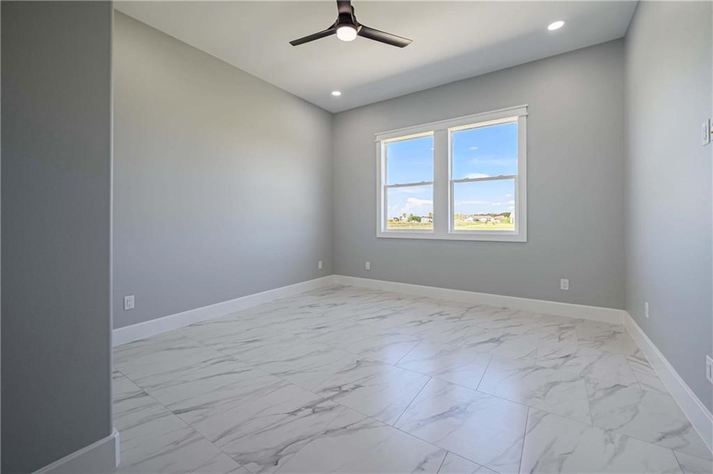 104 Windcrest Rockport TX 78382