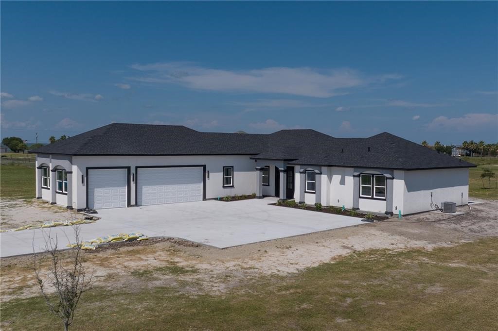104 Windcrest Rockport TX 78382