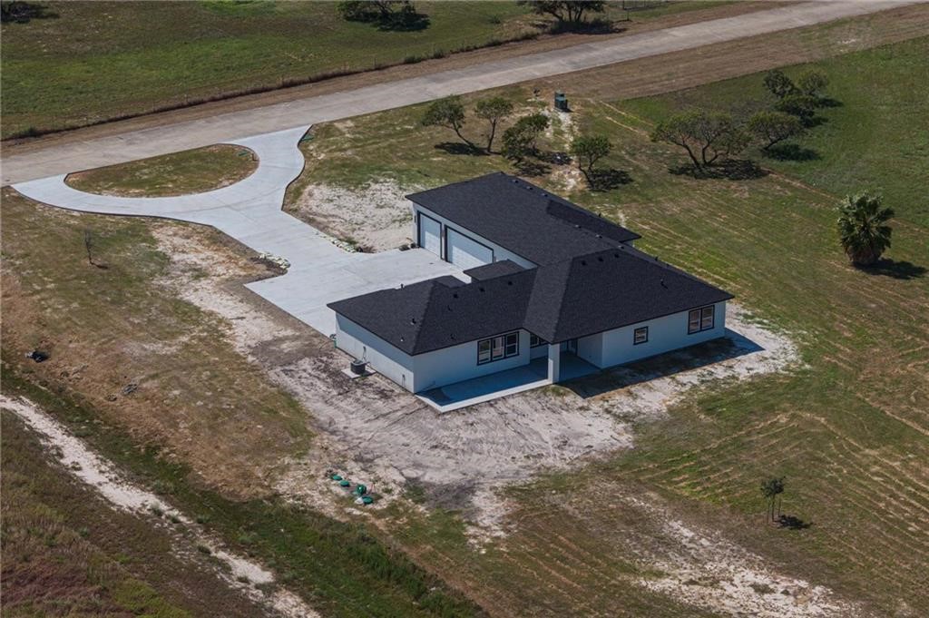 104 Windcrest Rockport TX 78382