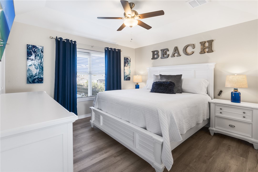 15637 Cruiser St B Corpus Christi TX 78418