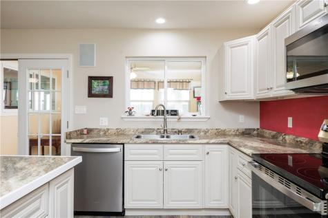 214 Rattlesnake Point Road Rockport TX 78382