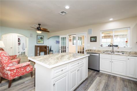 214 Rattlesnake Point Road Rockport TX 78382