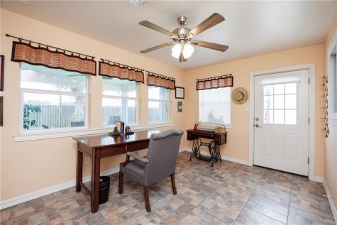 214 Rattlesnake Point Road Rockport TX 78382