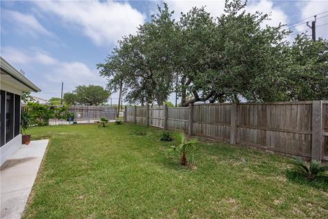 214 Rattlesnake Point Road Rockport TX 78382
